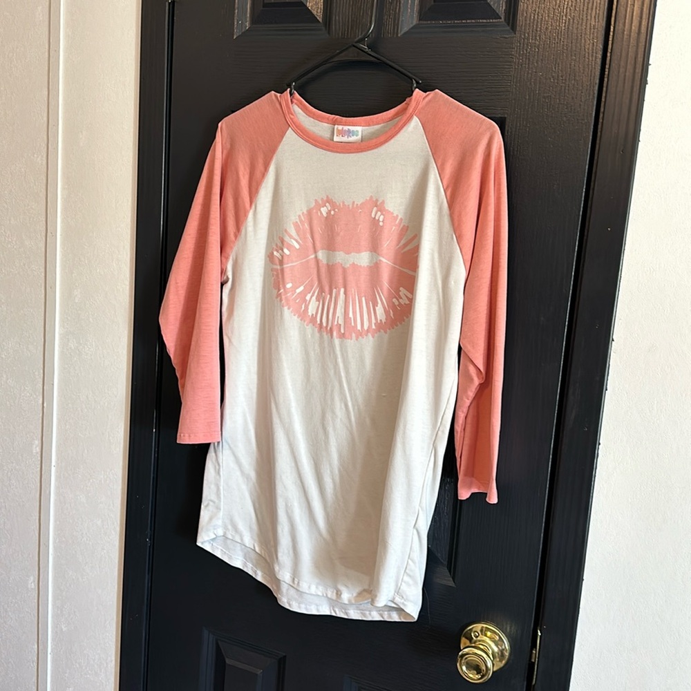Lularoe shirt